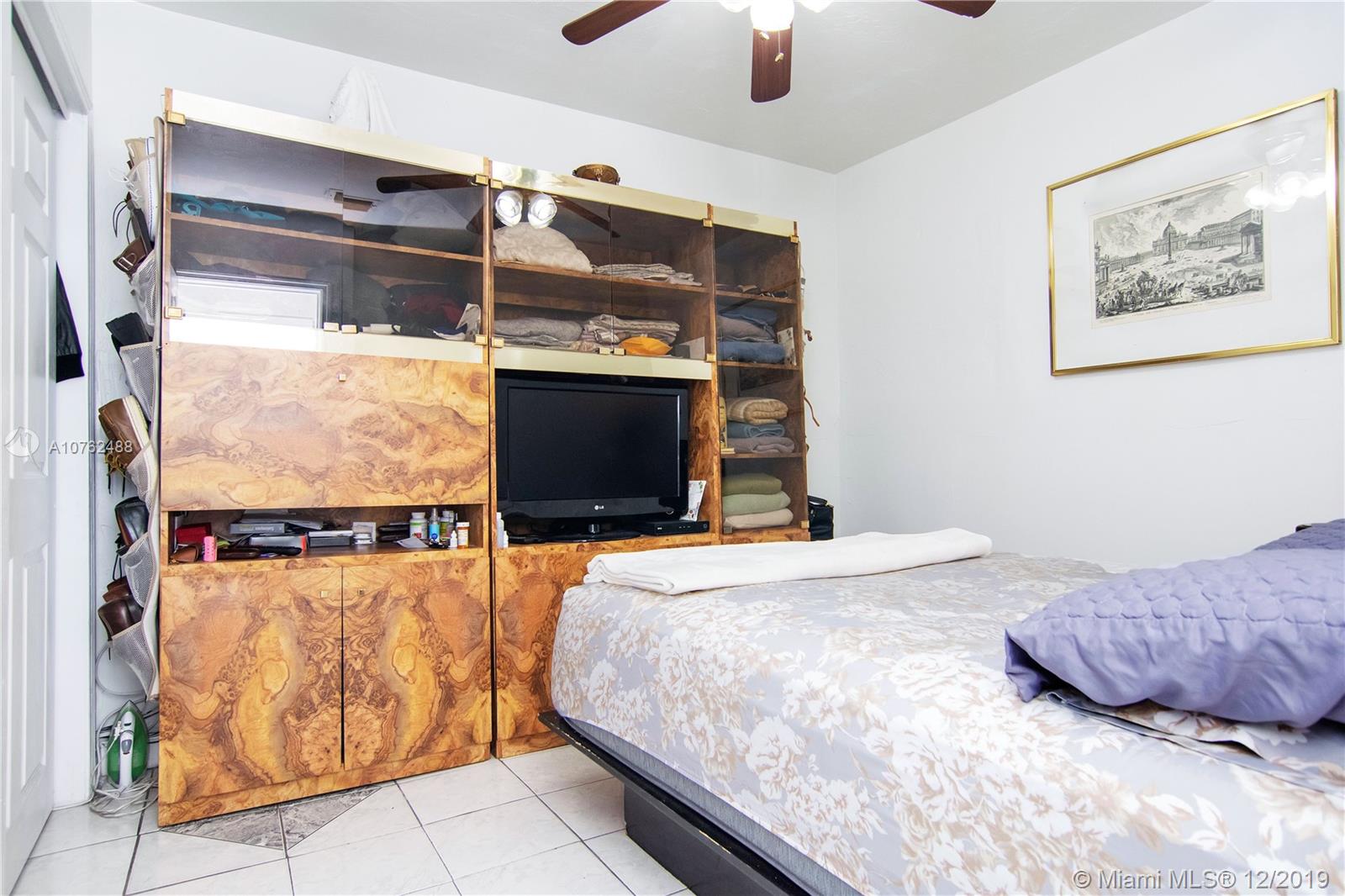 SILVER BLUFF GARDENS - Residential Income