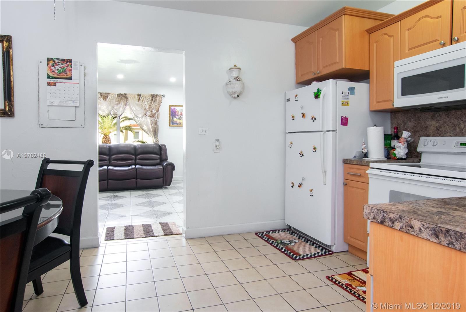 SILVER BLUFF GARDENS - Residential Income