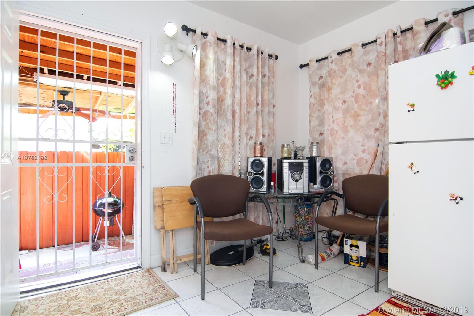 SILVER BLUFF GARDENS - Residential Income