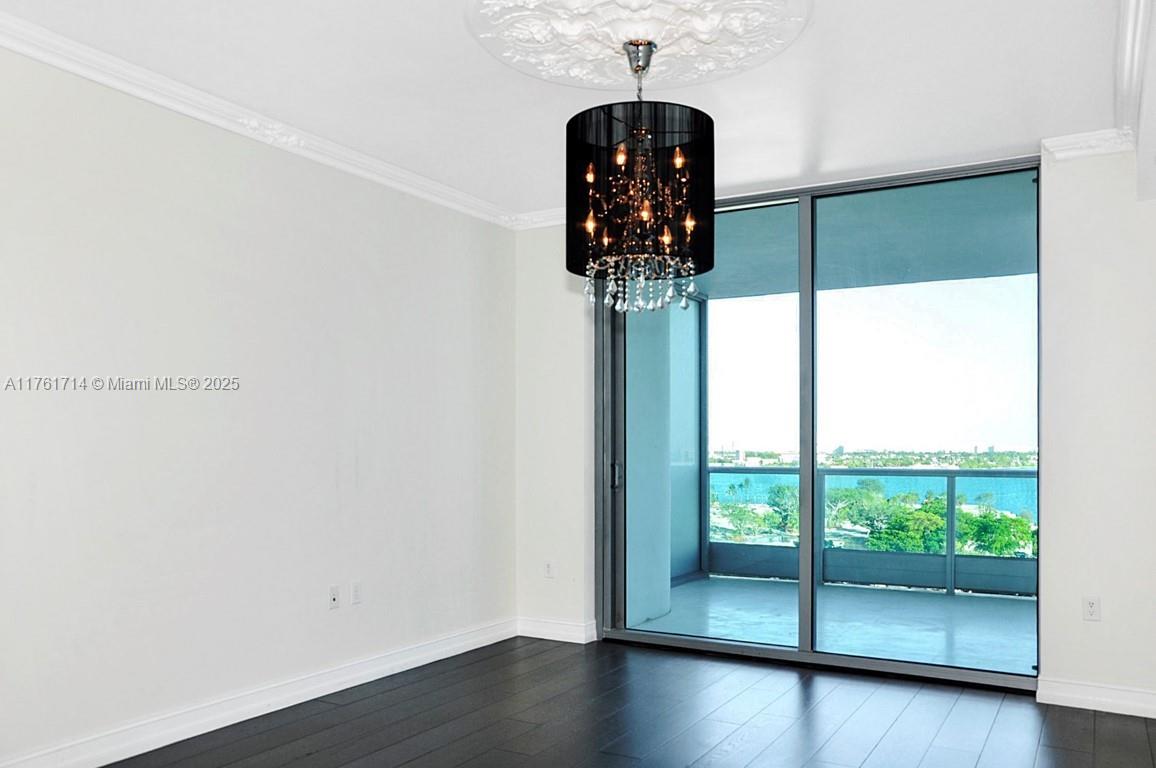 900 BISCAYNE BAY CONDO - Residential Lease