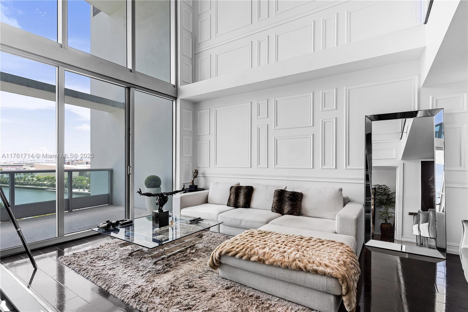 900 BISCAYNE BAY CONDO - Residential Lease