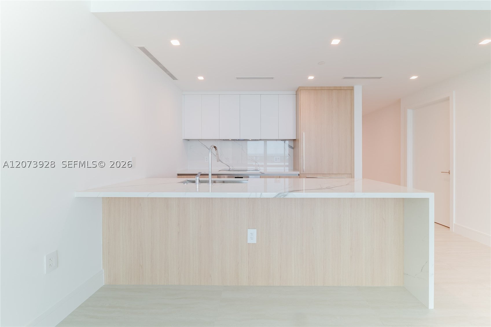 2411 Laguna Cir 2909