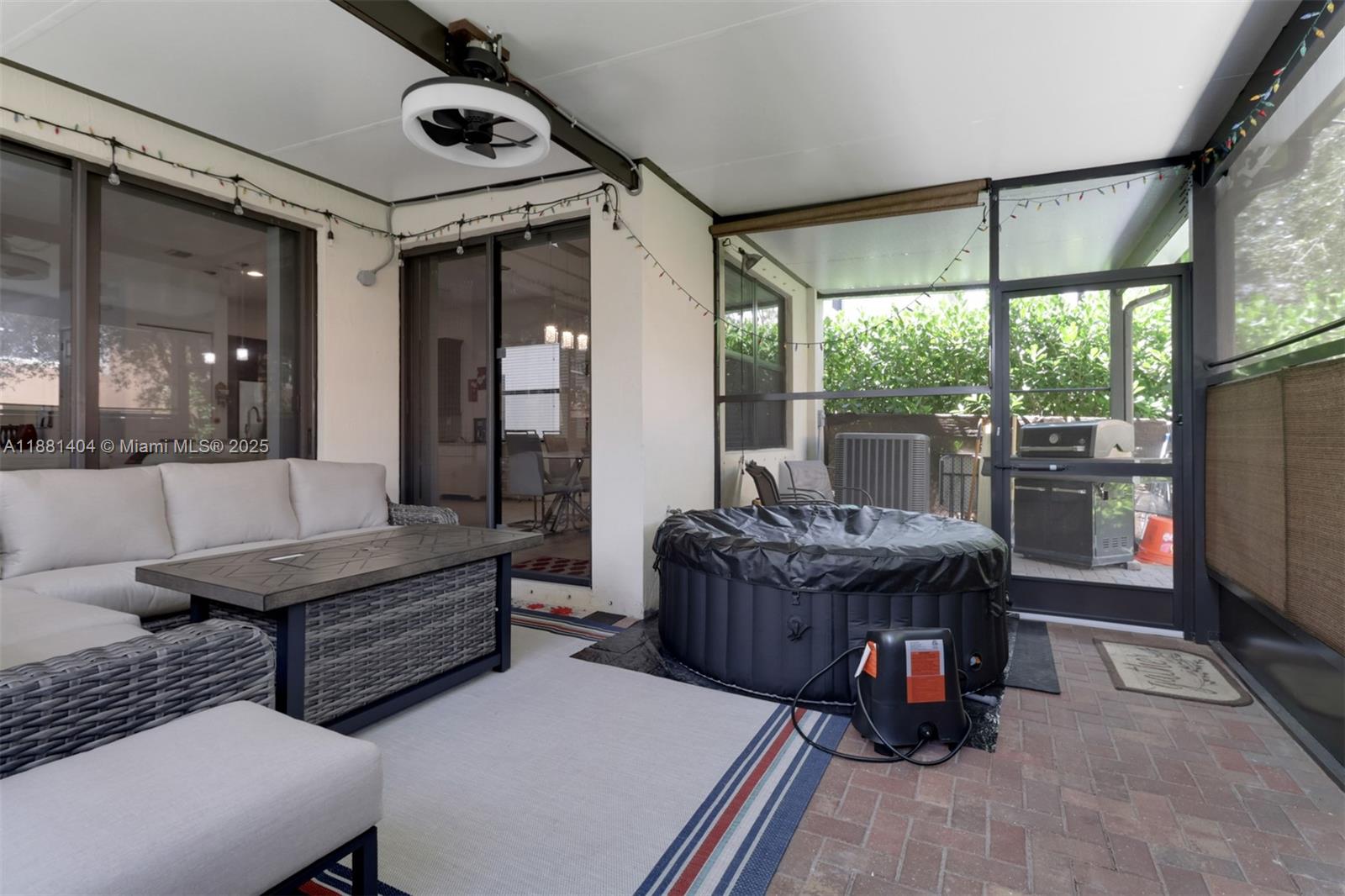 COQUINA AT MAPLE RIDGE - Residential