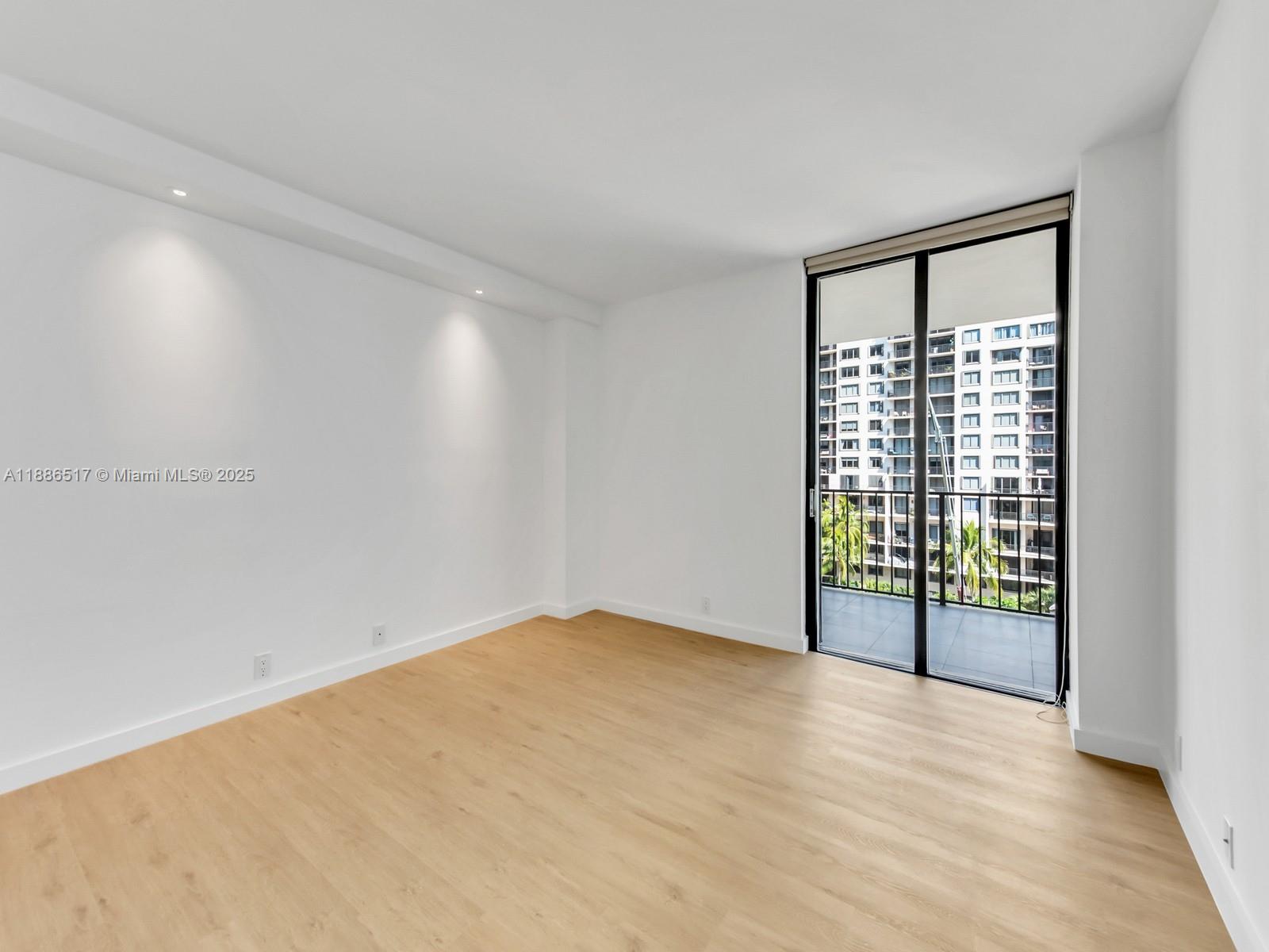 BRICKELL KEY ONE CONDO - Residential Lease