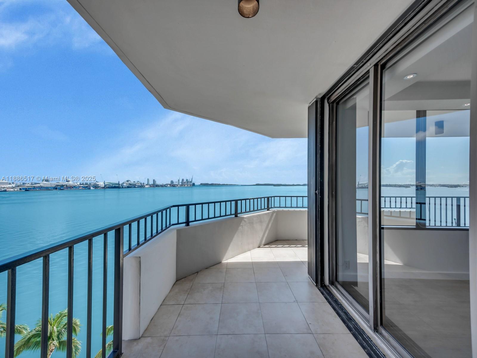 BRICKELL KEY ONE CONDO - Residential Lease
