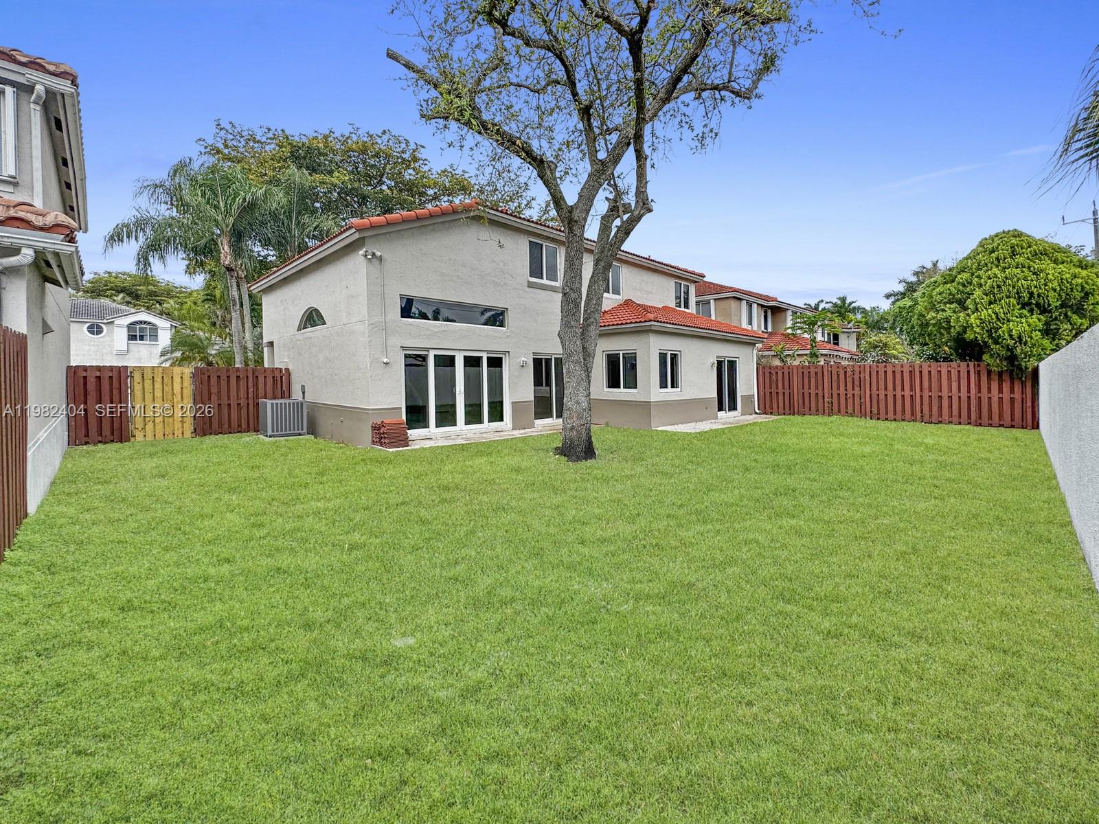 ROCK CREEK - REFLECTIONS - Residential