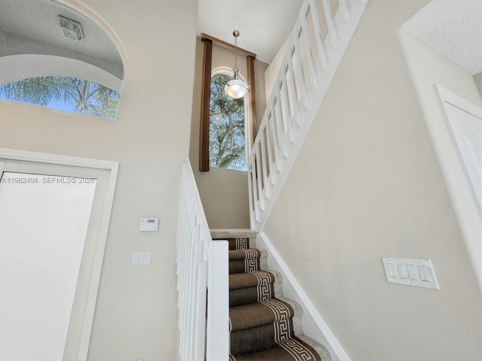 ROCK CREEK - REFLECTIONS - Residential