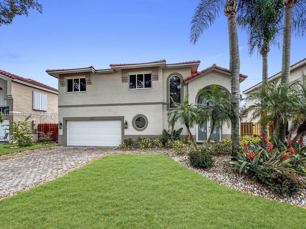 Photo of 2640 N Rampart Way N, Cooper City, FL 33026 (MLS # A11982404)