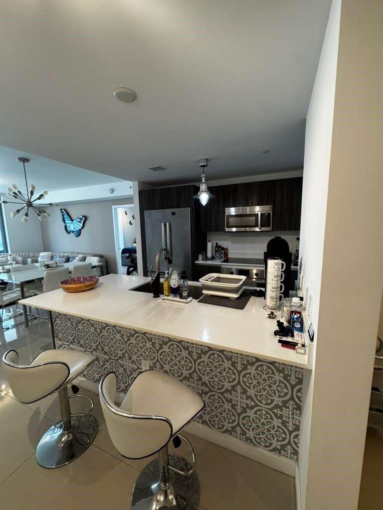 ARIA ON THE BAY CONDO - Residential