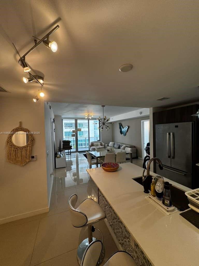 ARIA ON THE BAY CONDO - Residential