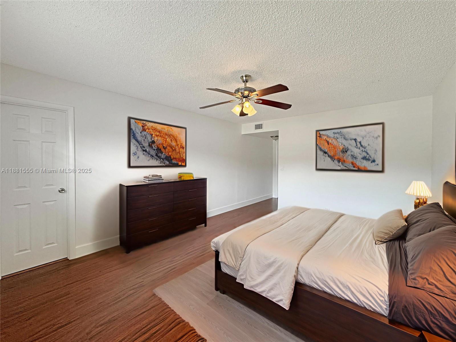 CASA BELLA CONDO APTS - Residential Lease