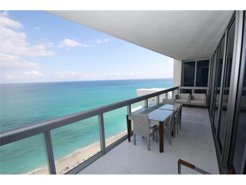 DIRECT OCEAN view split plan elegantly decorated by Saccaro in prestigious N Tower, Carillon Hotel & Spa (formerly Canyon Ranch). Every detail for your comfort & luxury, including motorized shades in bedrooms, white glass flooring, crystal chandeliers, p ebble stone flooring in shower. 70,000 sq ft fitness/spa center, 4 pools, salon, concierge, award-winning gourmet restaurant, poolside cafe, bar, 24hr security, valet, boutique, wellness staff, jog/bike path along beach. All amenities & classes included.