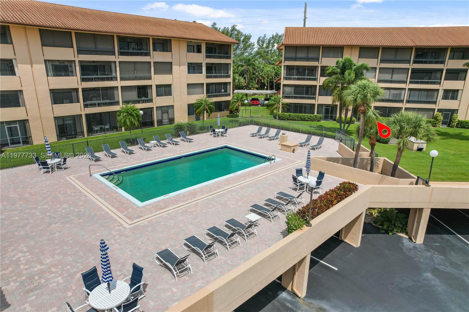 MARINA BAY CONDO - Residential