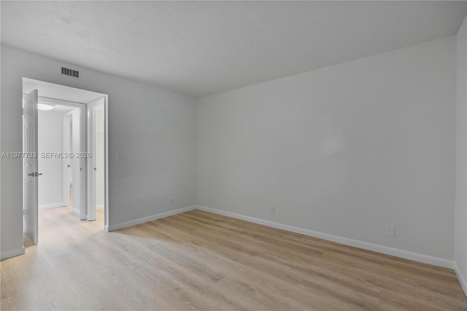 MARINA BAY CONDO - Residential