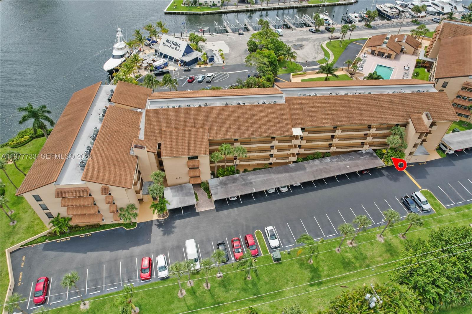 MARINA BAY CONDO - Residential