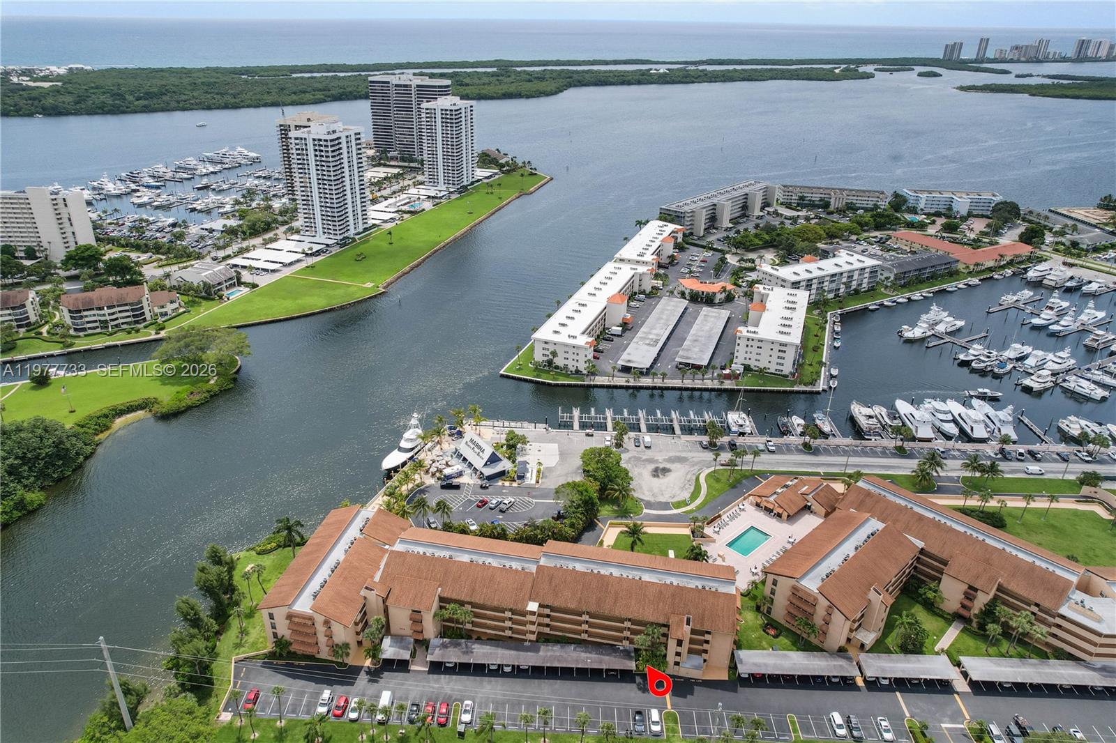 MARINA BAY CONDO - Residential