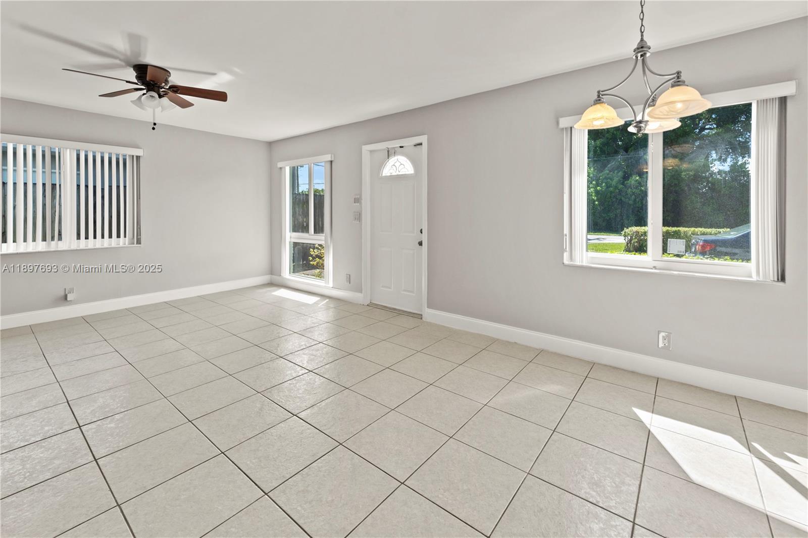 ISLAND VIEW - Residential Lease