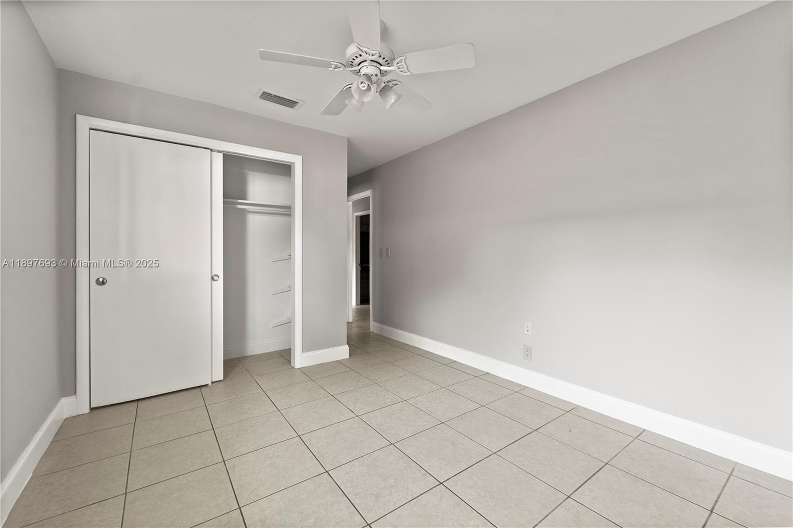 ISLAND VIEW - Residential Lease