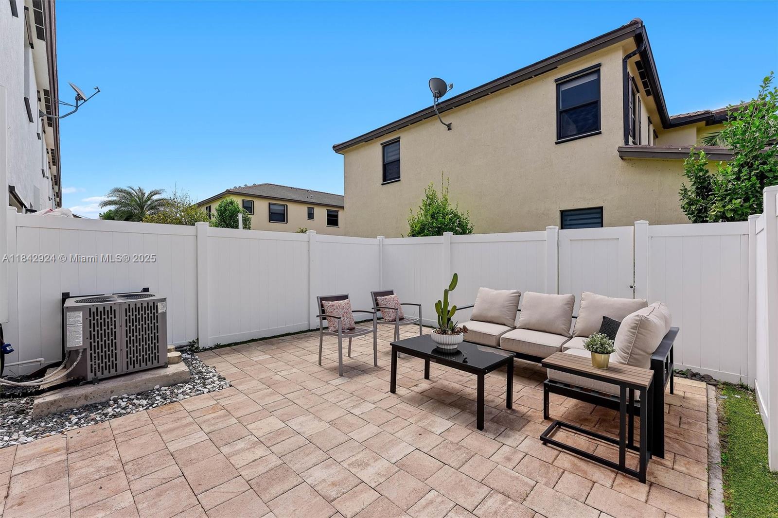 AQUABELLA SECTION TWO - Residential