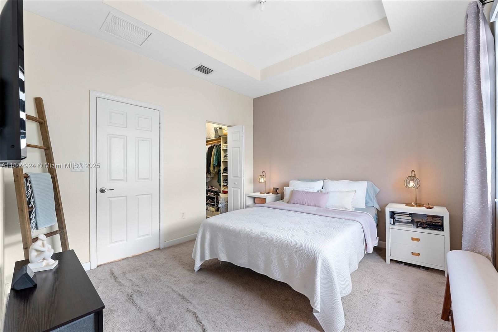 AQUABELLA SECTION TWO - Residential