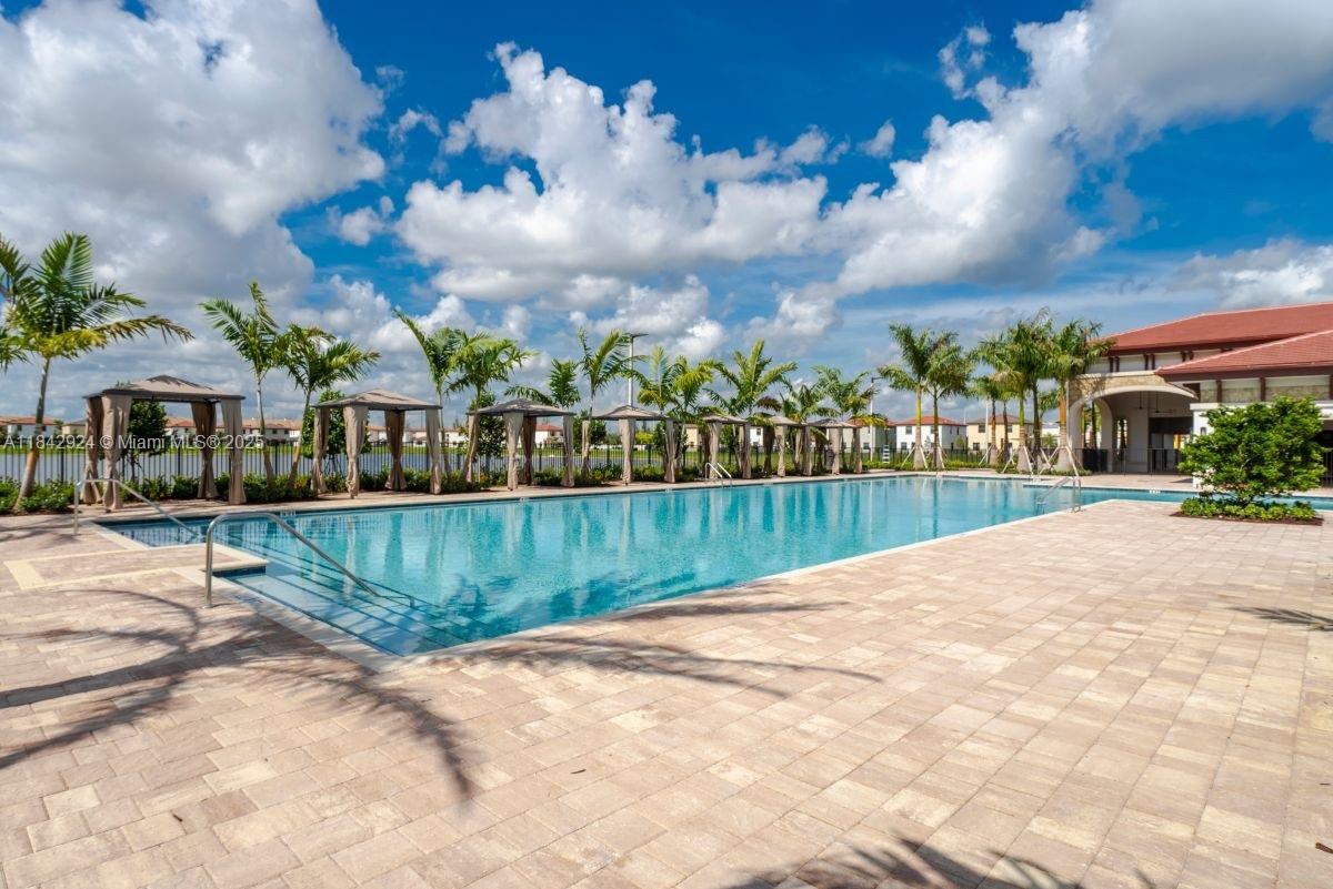 AQUABELLA SECTION TWO - Residential