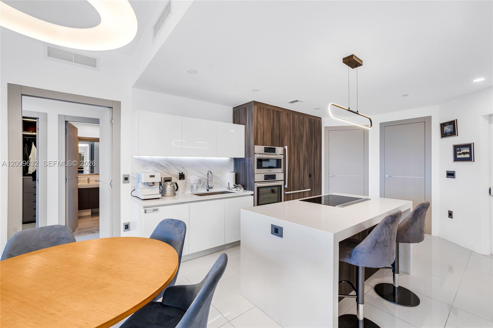 PARAMOUNT MIAMI WORLDCENT - Residential