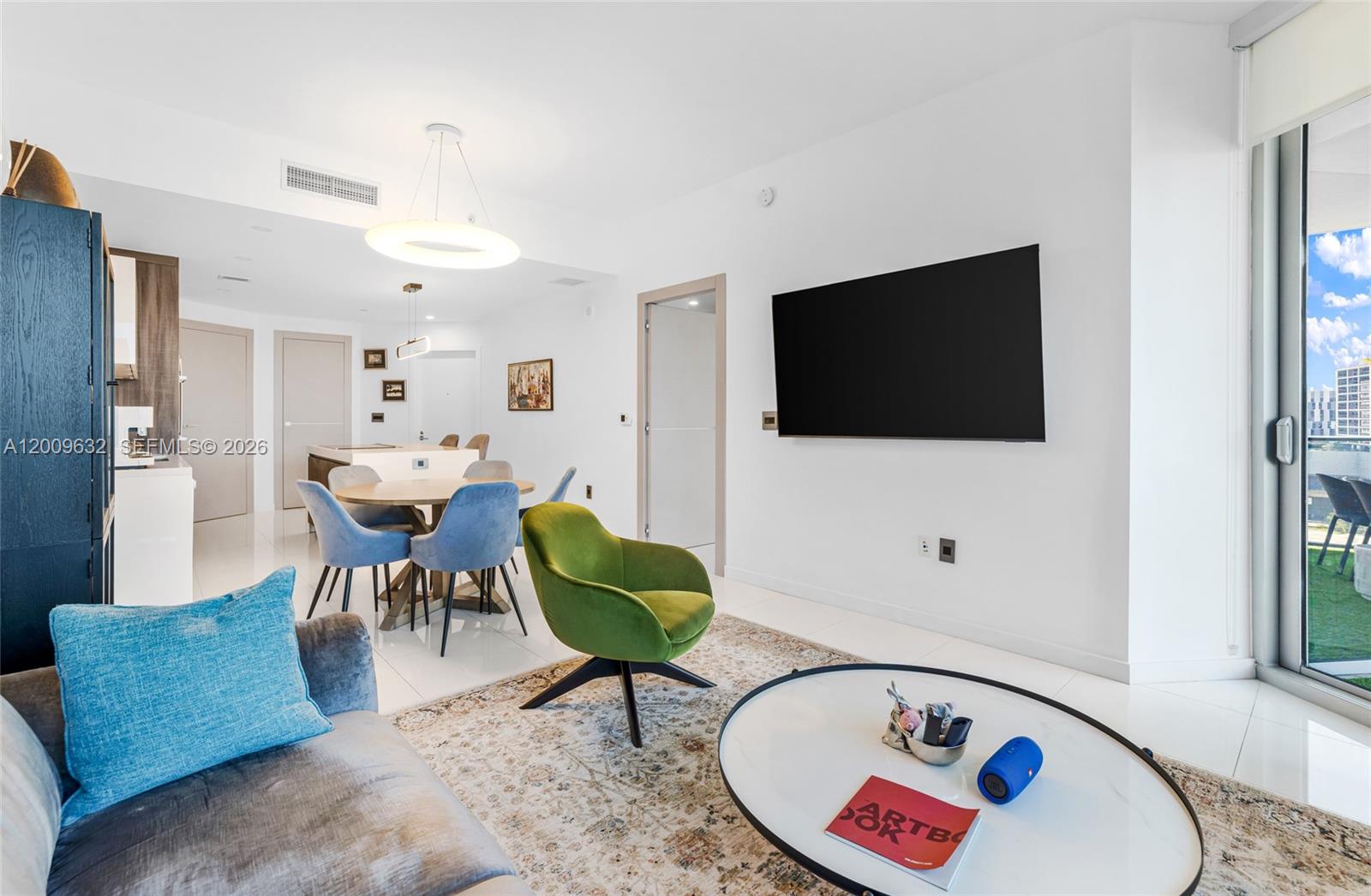 PARAMOUNT MIAMI WORLDCENT - Residential