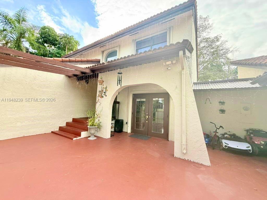 ARBORGATE PATIO HOMES - Residential Lease