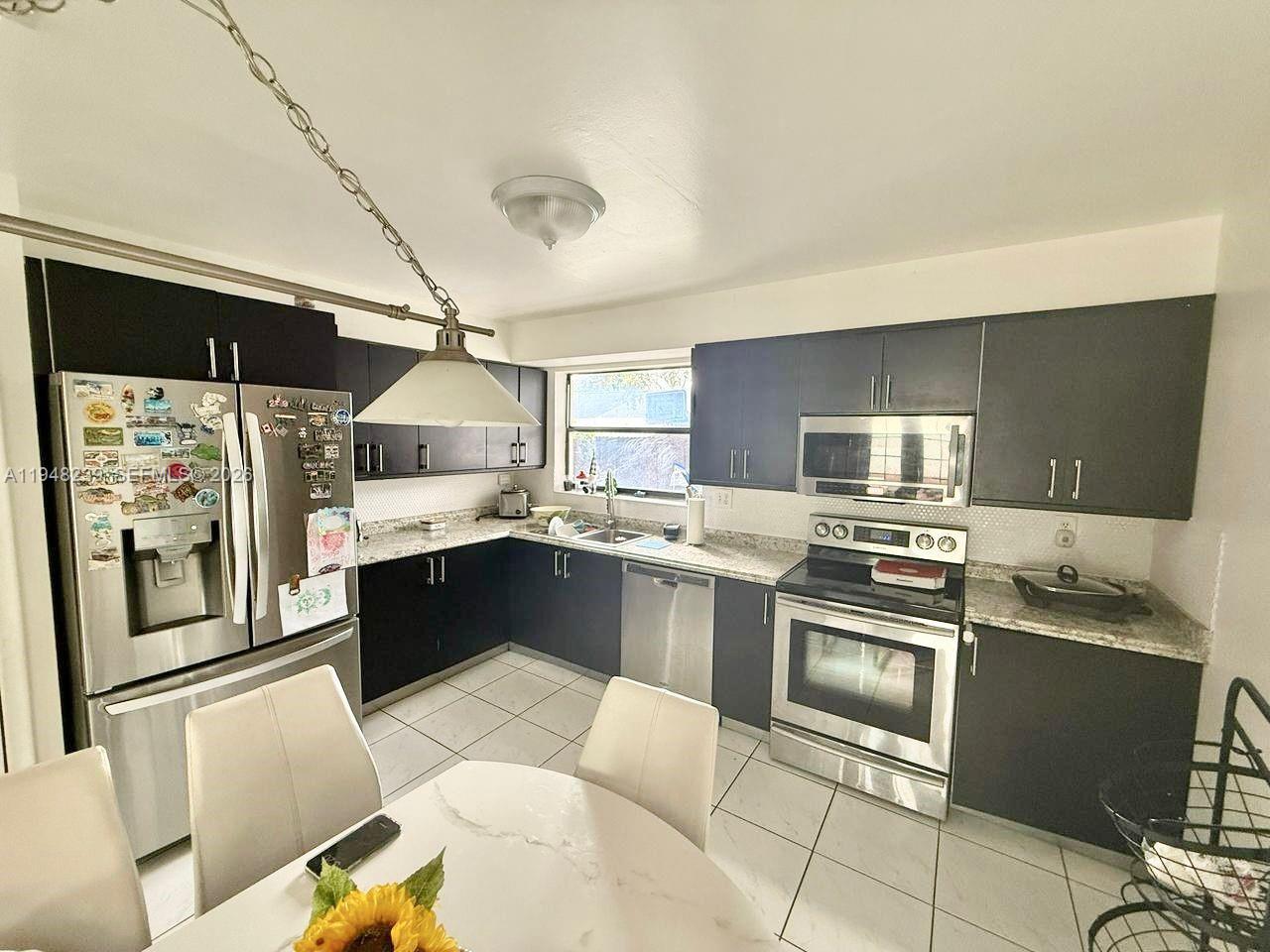 ARBORGATE PATIO HOMES - Residential Lease