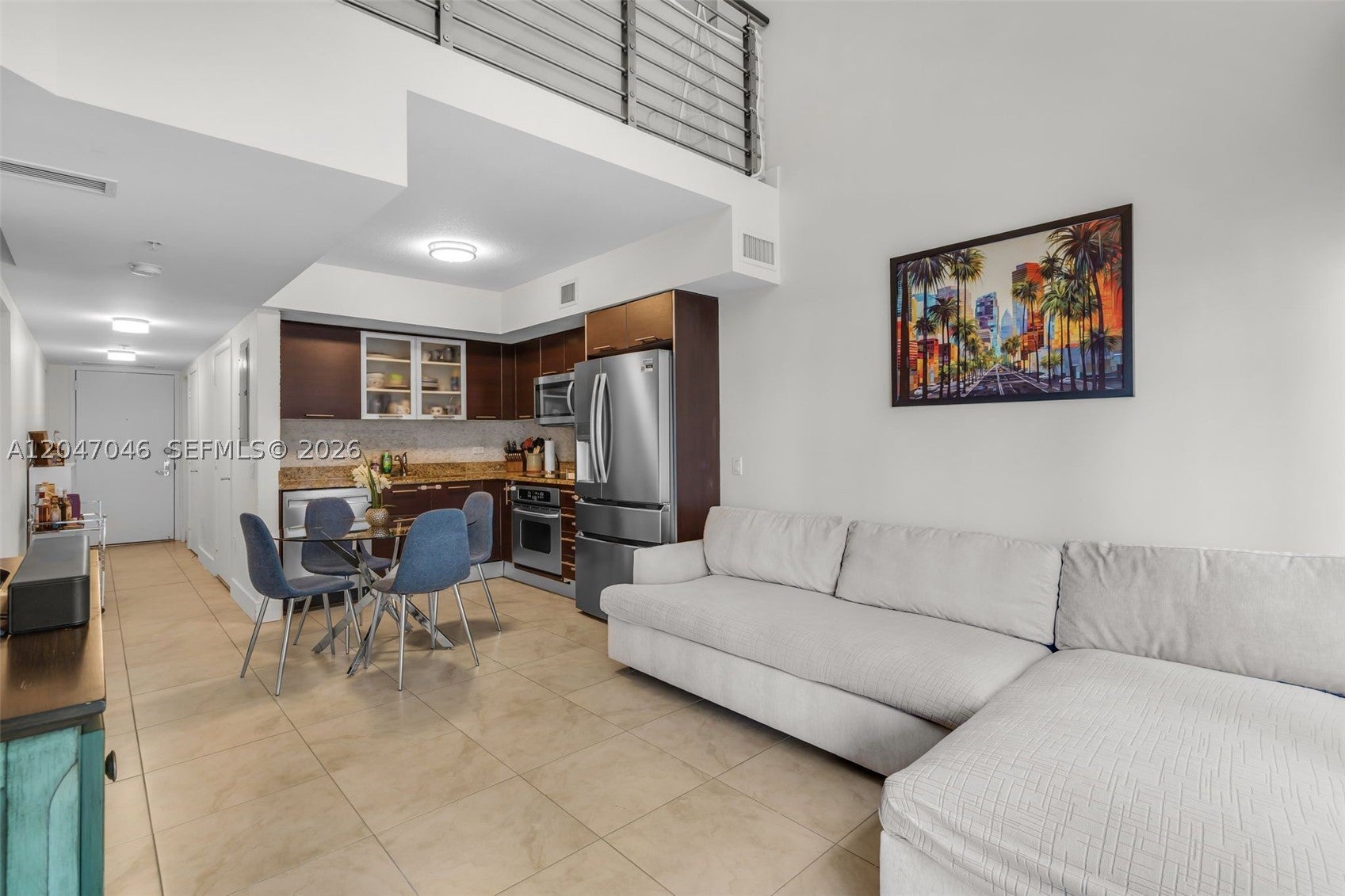 41 SE 5th St 908