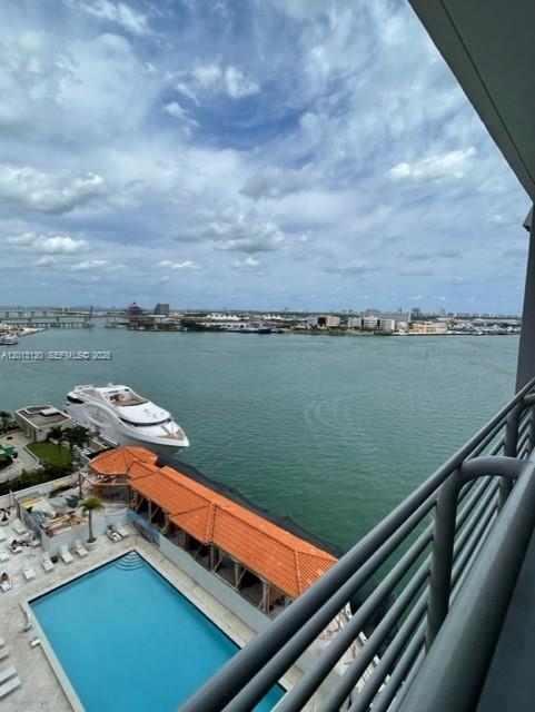 335 S Biscayne Blvd 1510