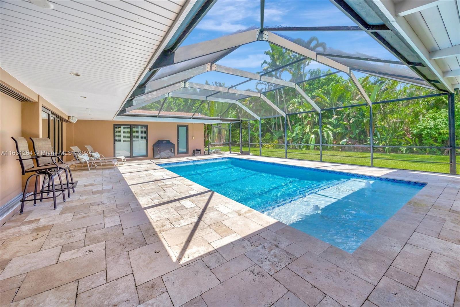 LAUREL HILL PARK - Residential