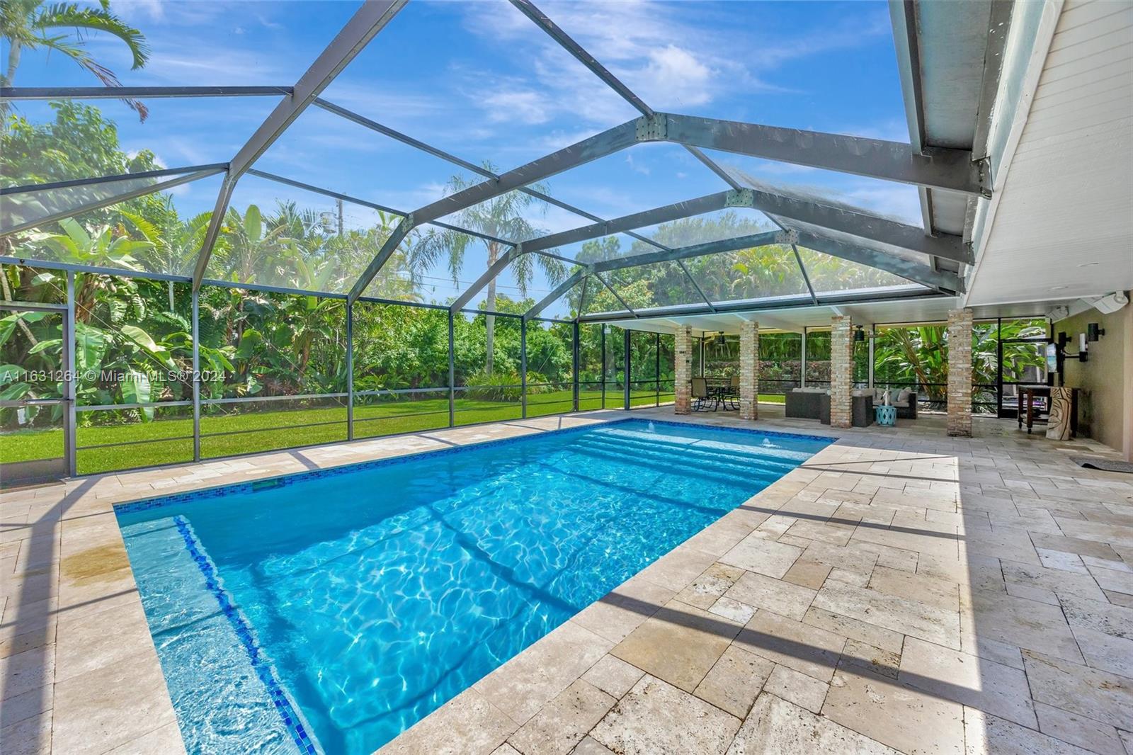 LAUREL HILL PARK - Residential