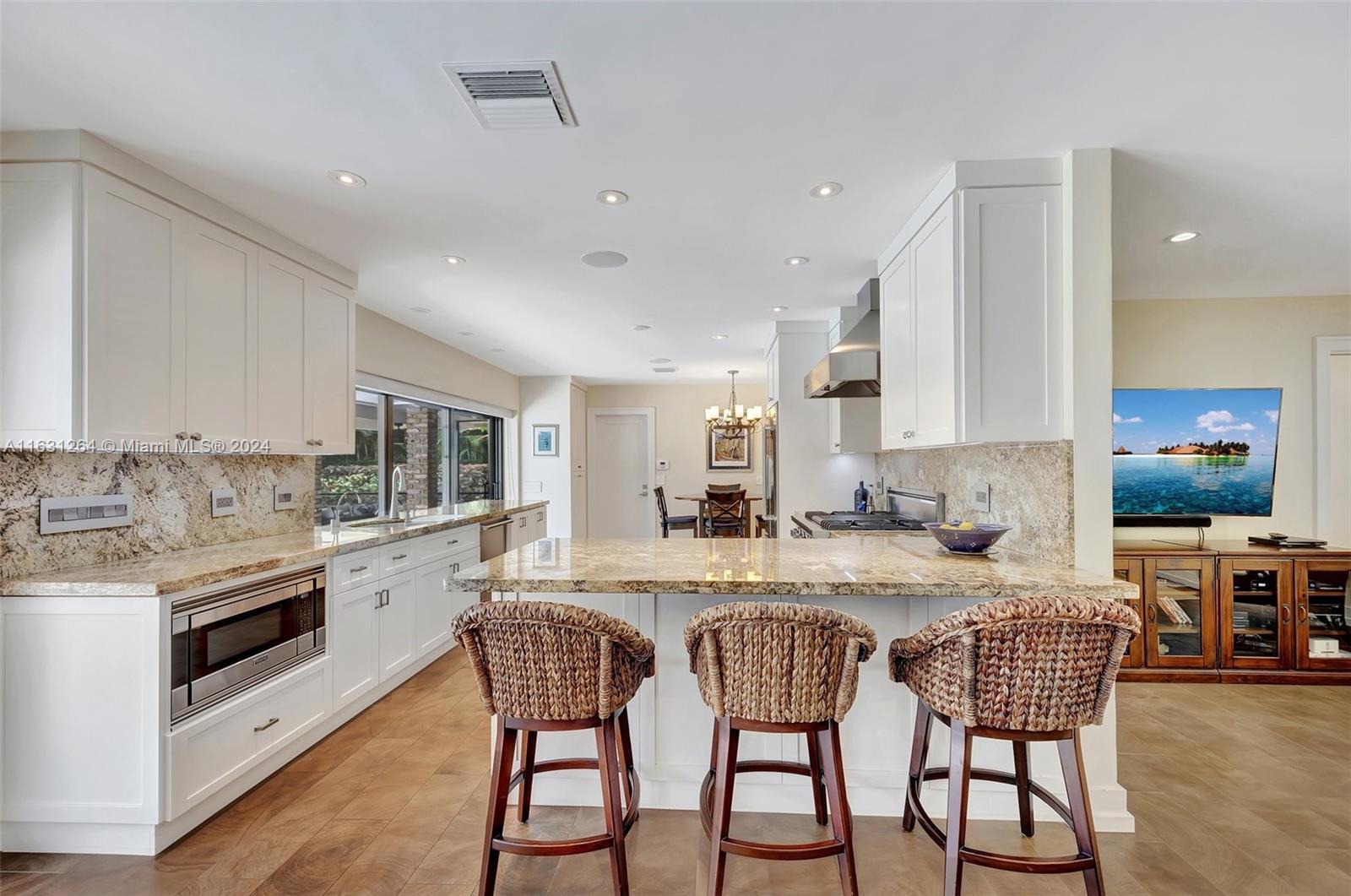 LAUREL HILL PARK - Residential