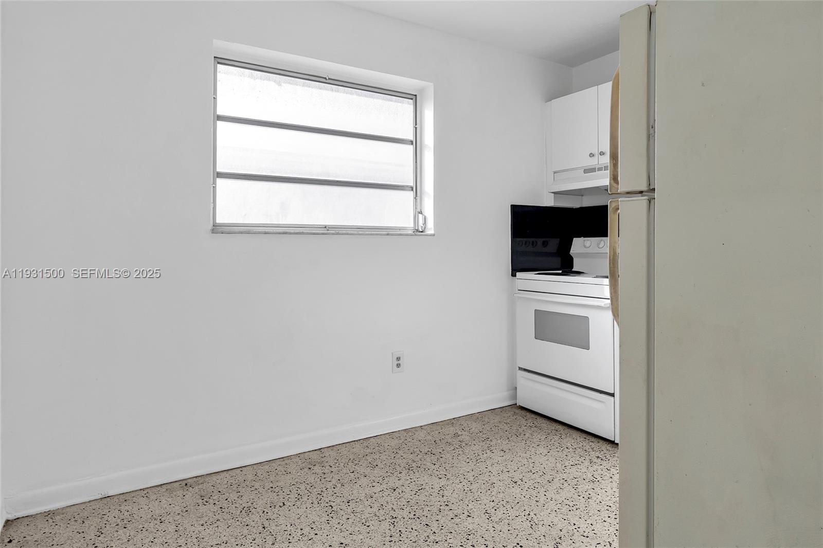 CITY OF MIAMI SOUTH - Residential Lease