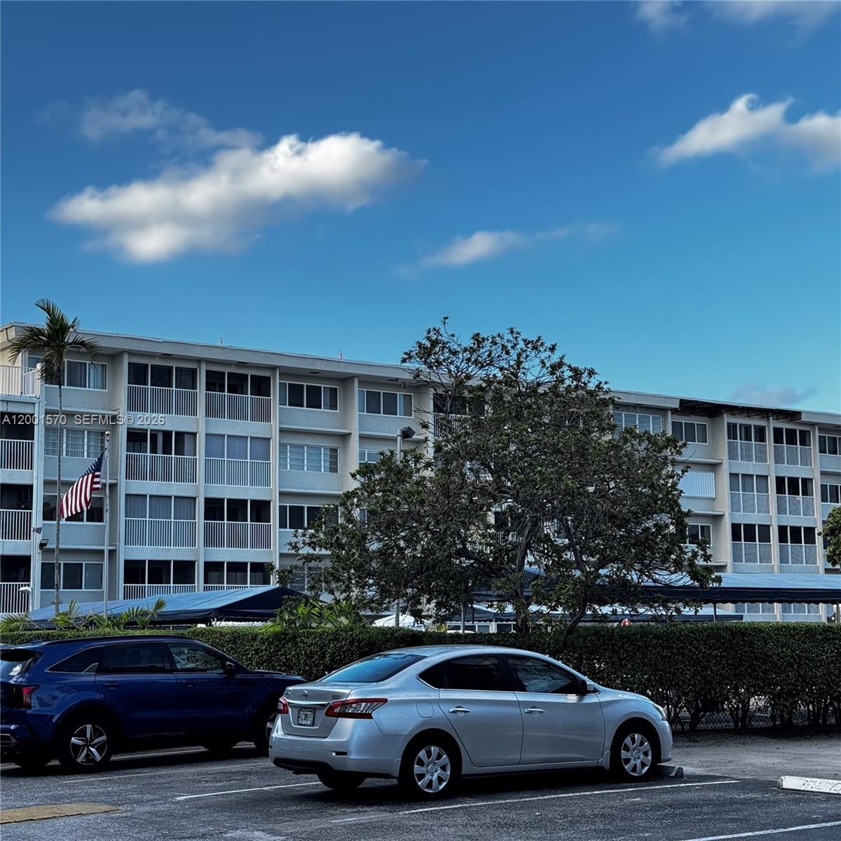 FIRST GULFSTREAM GARDEN - Residential Lease