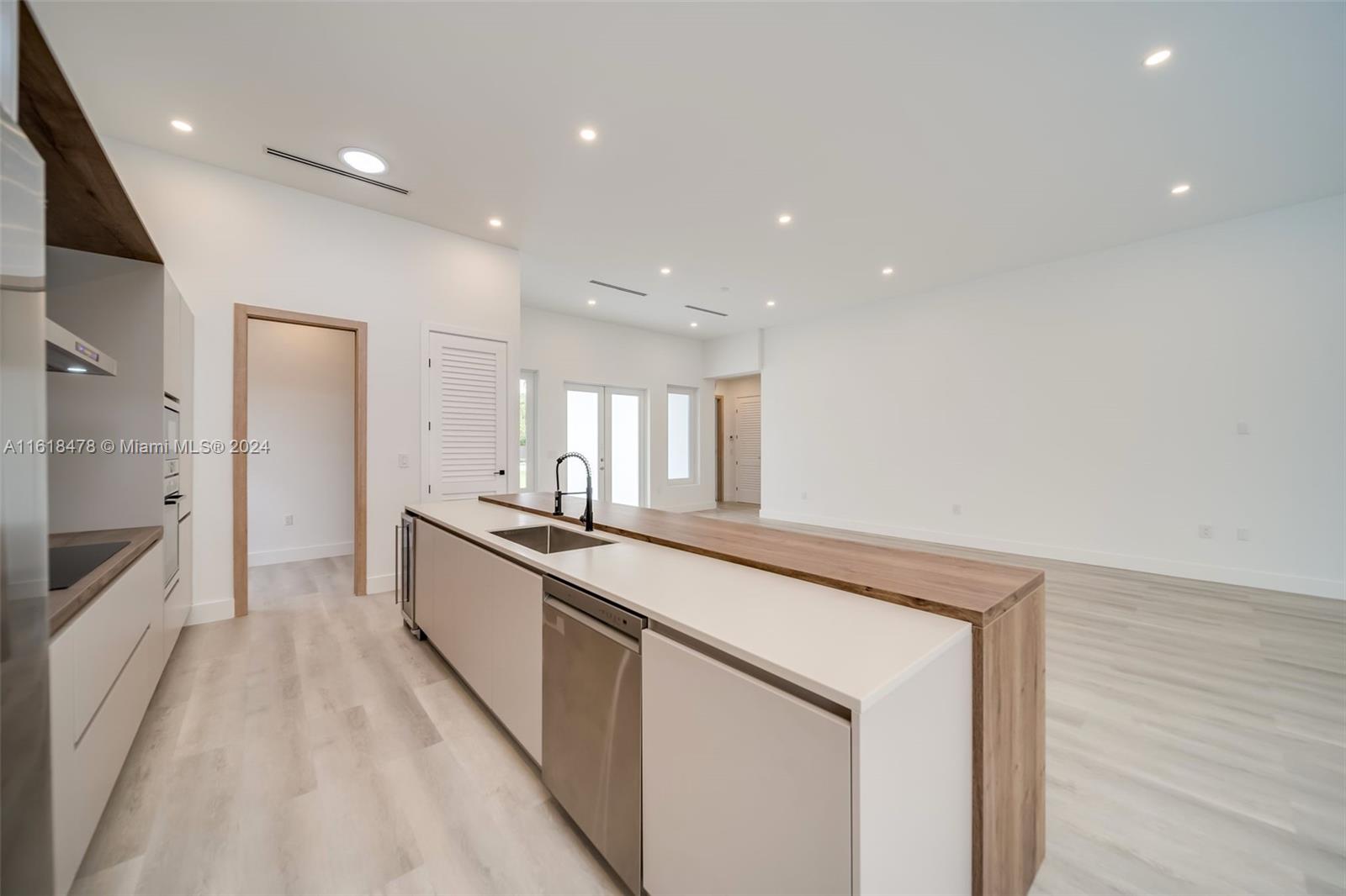 RODRIGO HOMES - Residential Lease