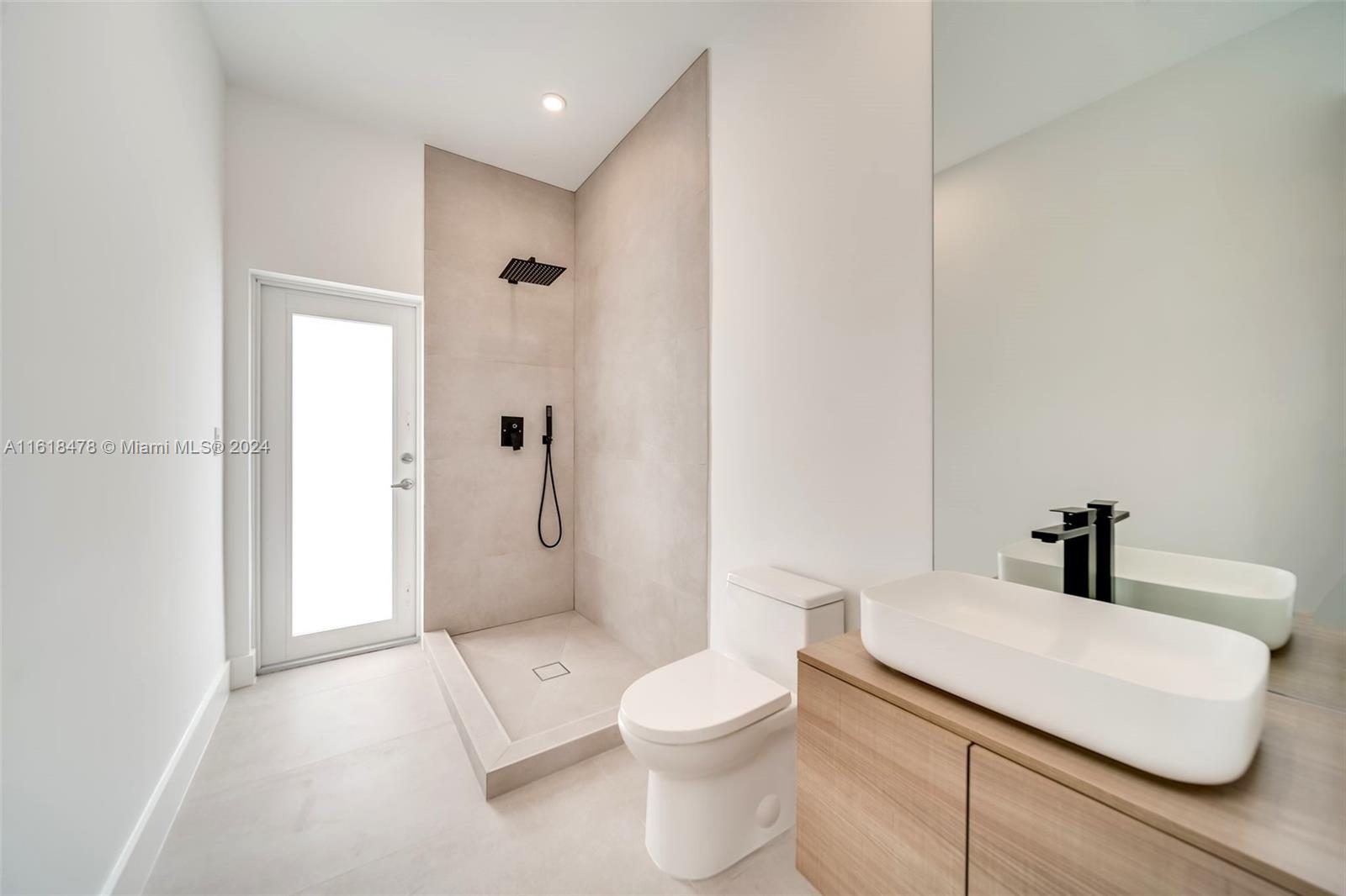 RODRIGO HOMES - Residential Lease