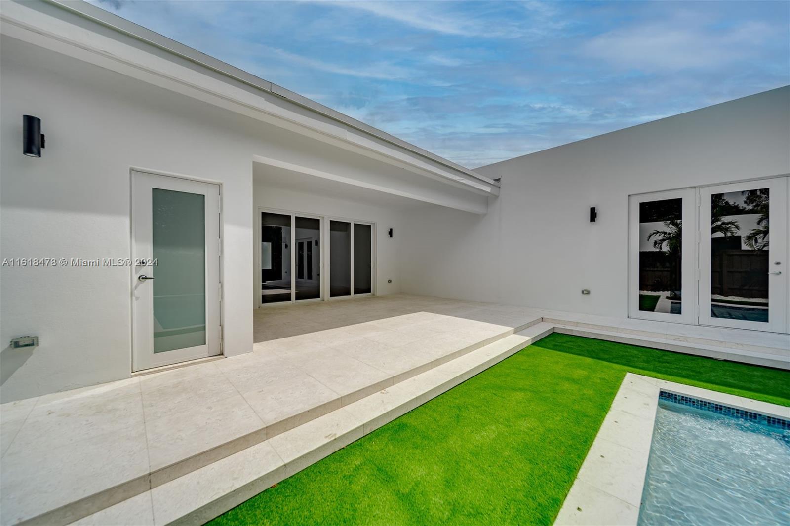 RODRIGO HOMES - Residential Lease