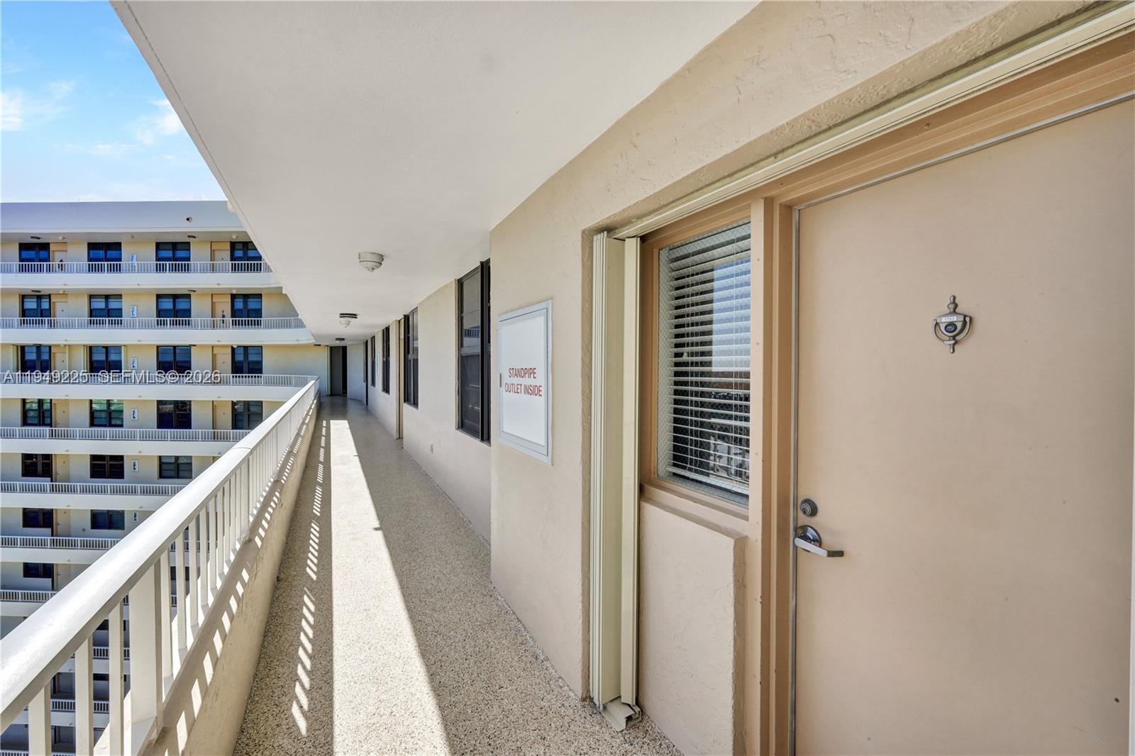 MARCO BEACH - Residential