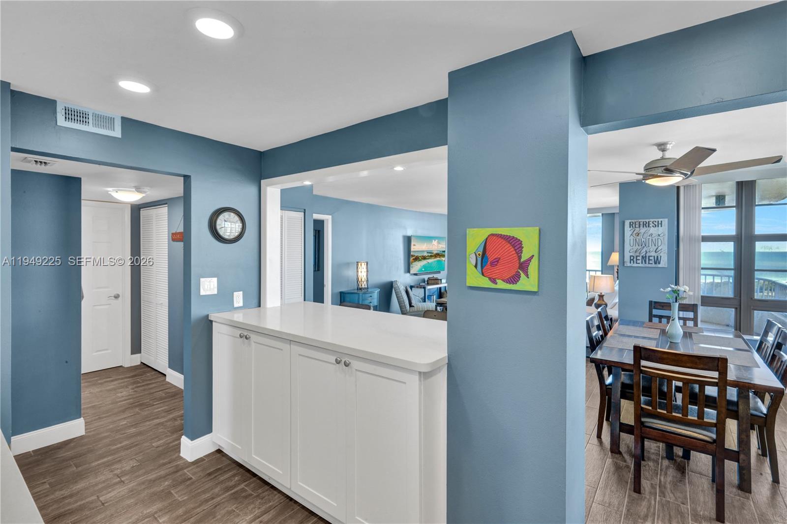 MARCO BEACH - Residential