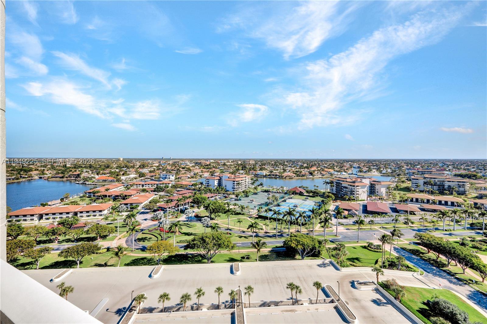 MARCO BEACH - Residential