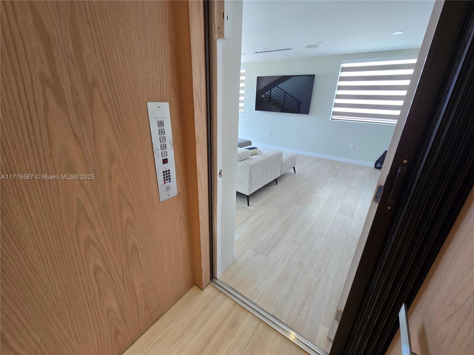 KEY LARGO OCEAN RESORT CO - Residential