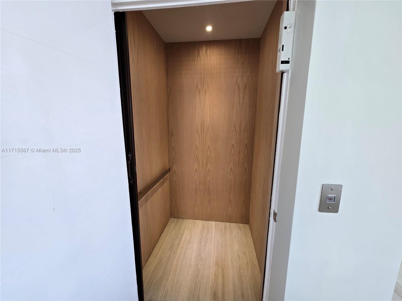 KEY LARGO OCEAN RESORT CO - Residential