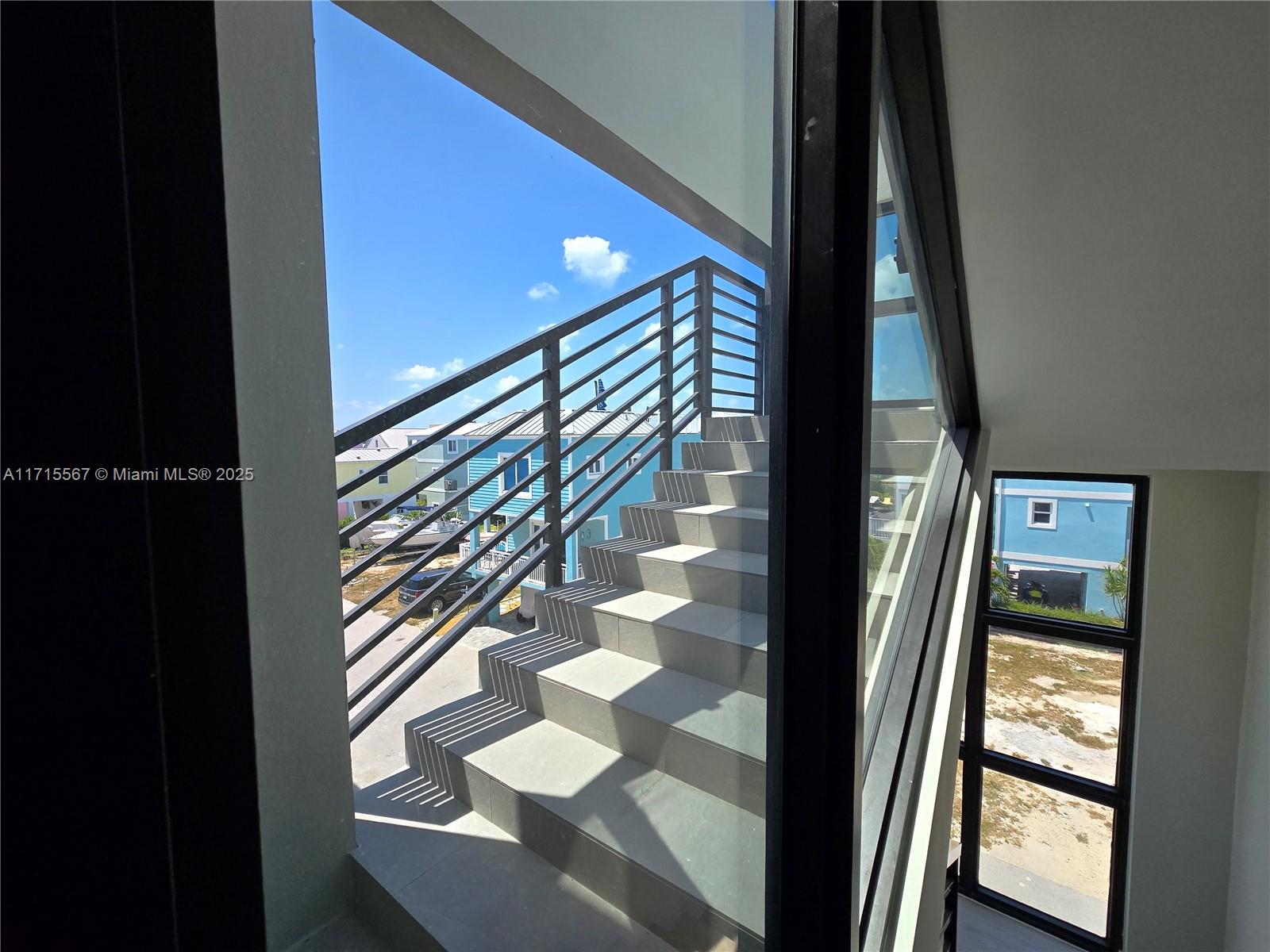 KEY LARGO OCEAN RESORT CO - Residential