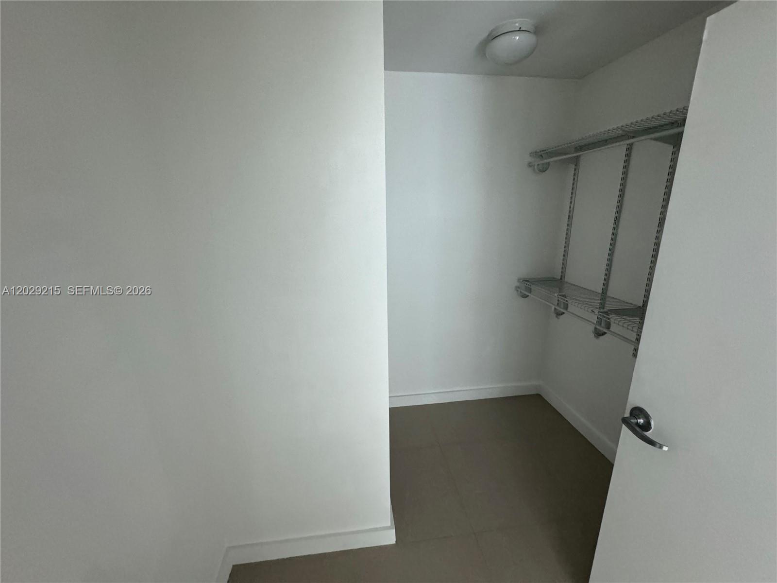 60 SW 13th St 2807