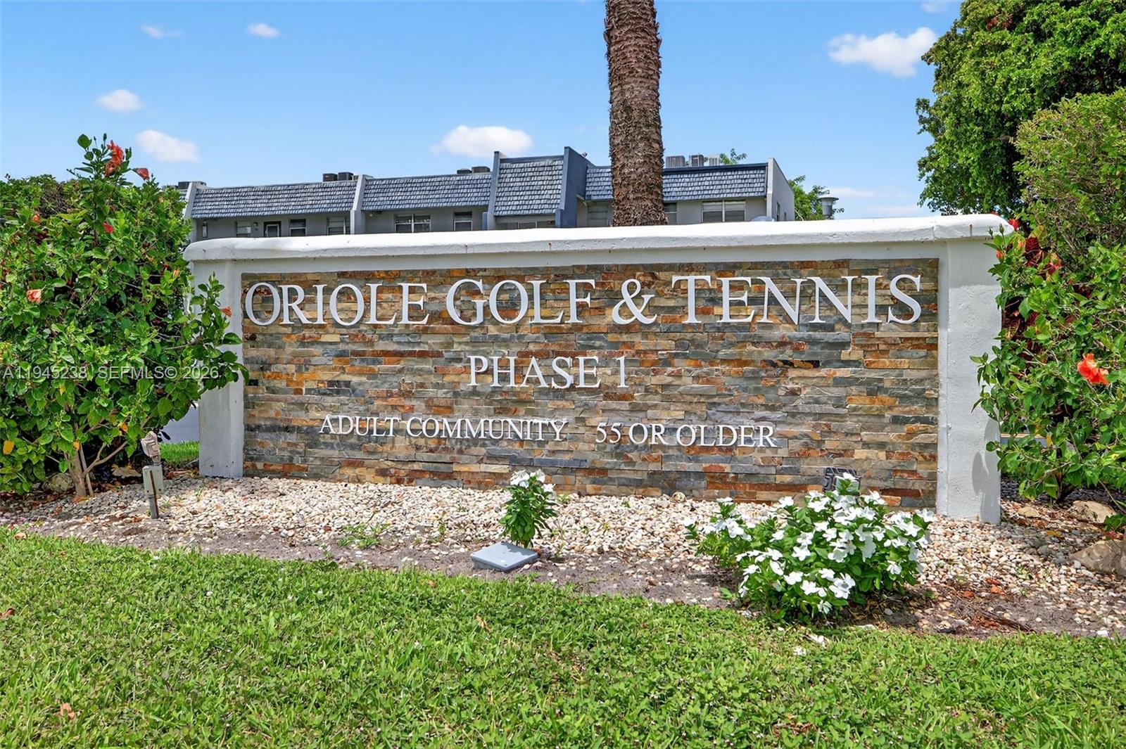 ORIOLE GOLF & TENNIS CLUB - Residential