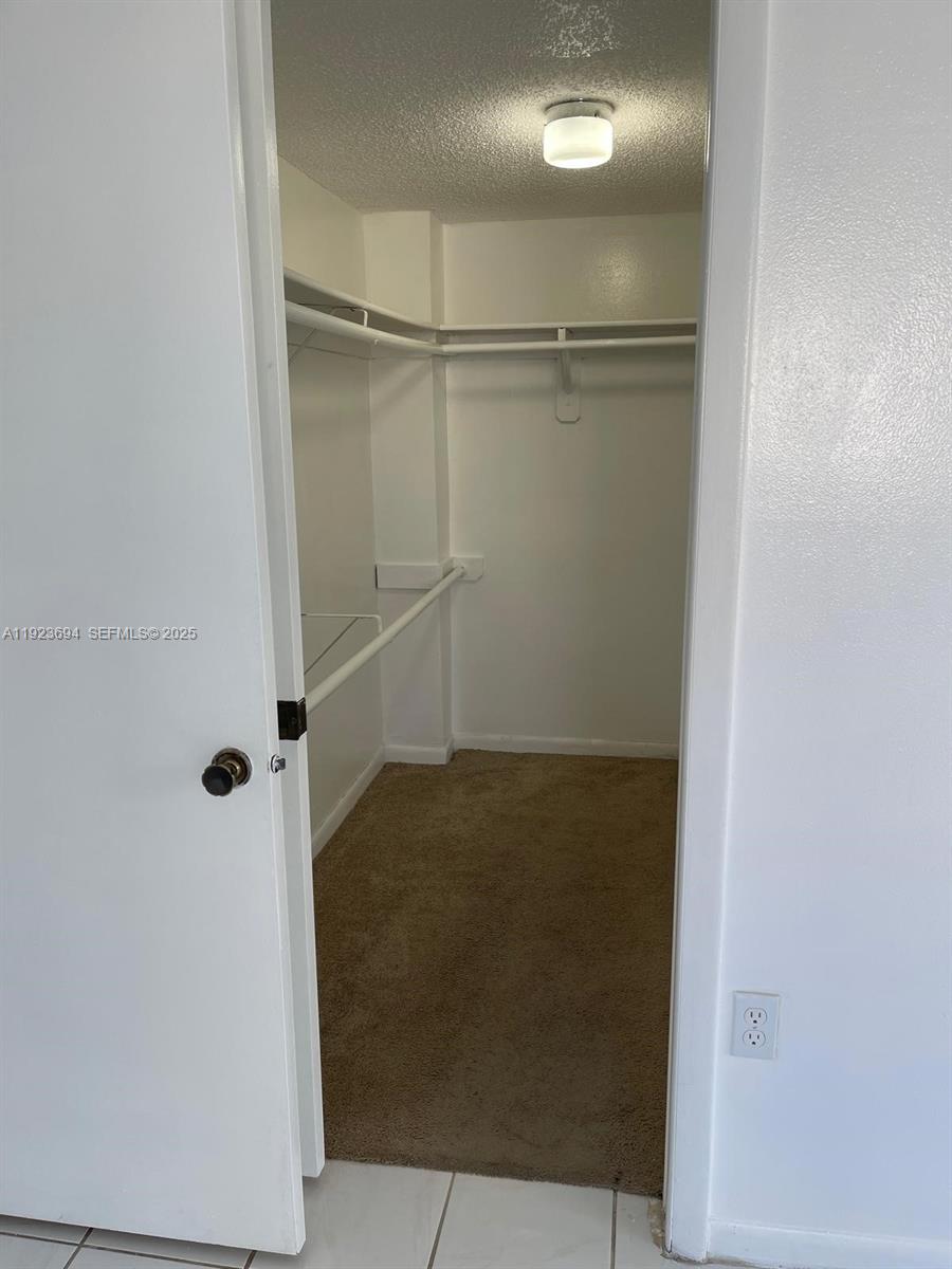 THE HORIZONS CONDO #7 - Residential Lease