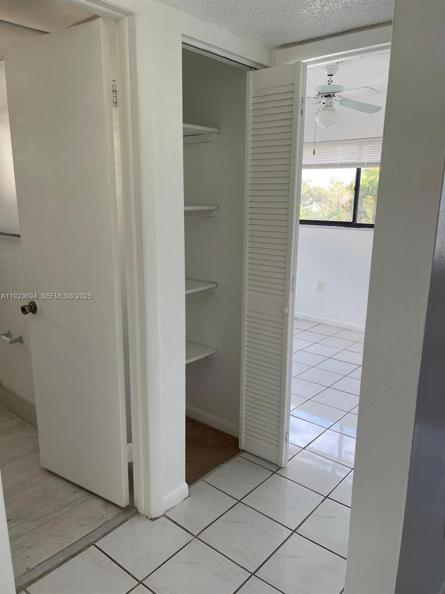 THE HORIZONS CONDO #7 - Residential Lease