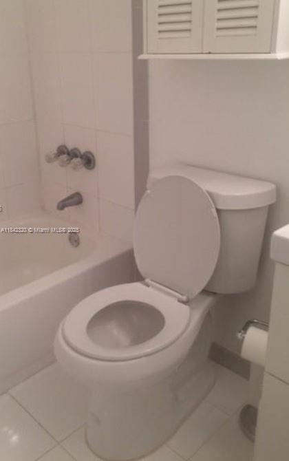 999 Brickell Bay Dr 1009